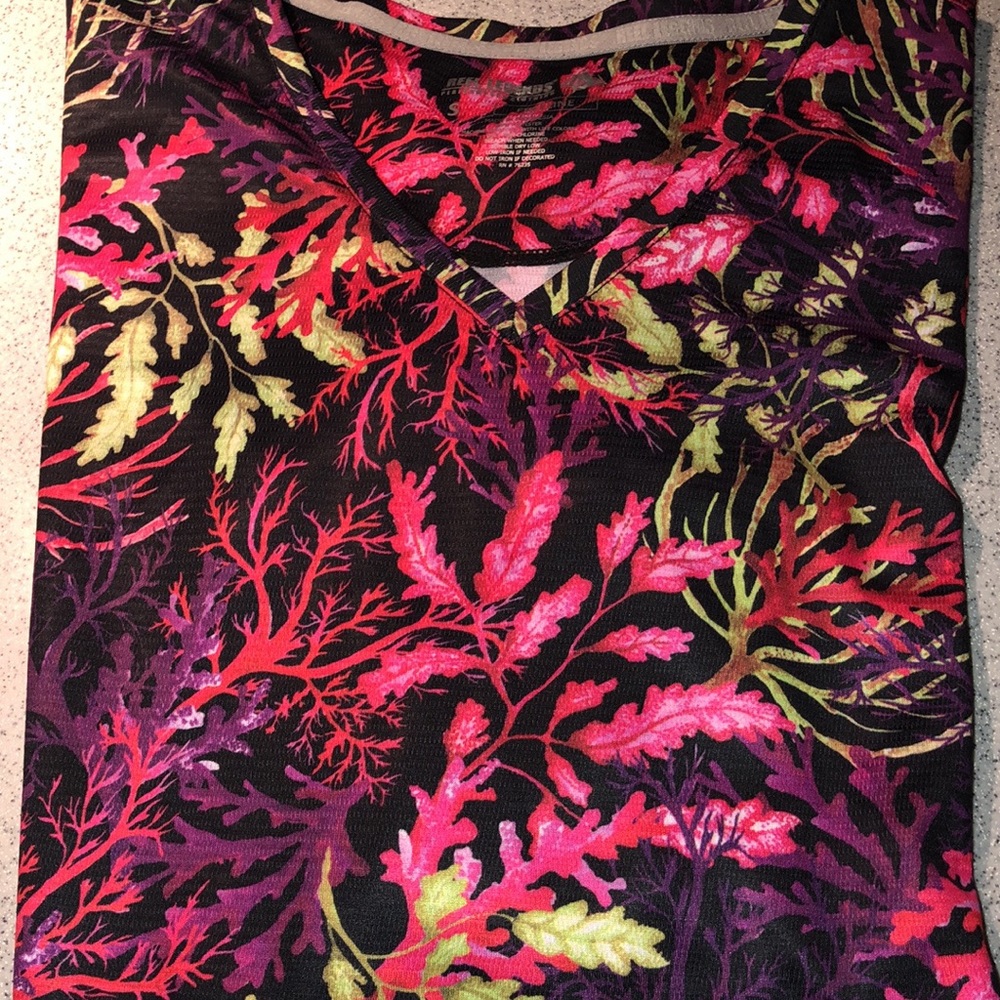 Reel Legends Performance Top